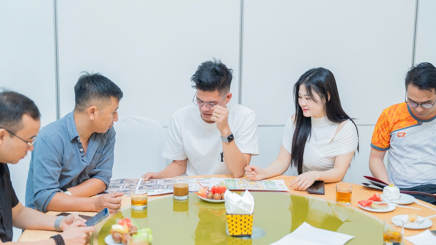 LOTUS 1 BẮC GIANG MỞ BÁN QUỸ CĂN ĐẸP NHẤT: HÚT HÀNG TRĂM KHÁCH HÀNG QUAN TÂM 2 z7720251547615 645b2e4907017217755083fa85187579